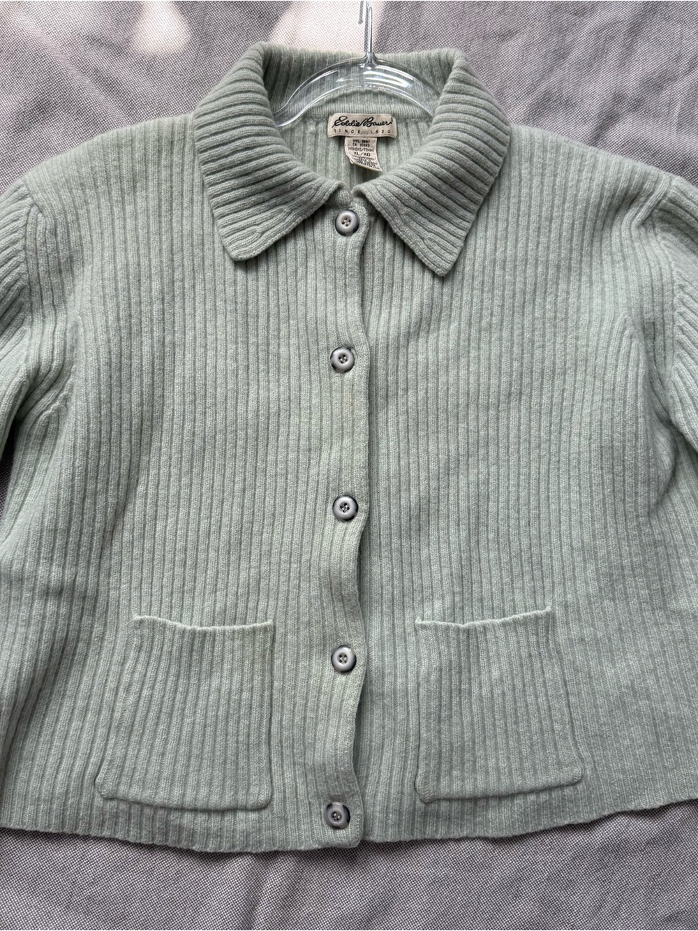 L.L. Bean 100% lambswool Green Ribbed Button-Up Sweater - Picture 5 of 7